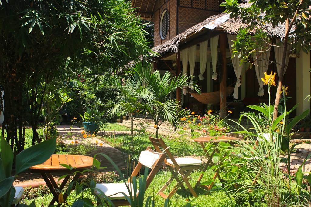 Fox & The Firefly Cottages Loboc Buitenkant foto